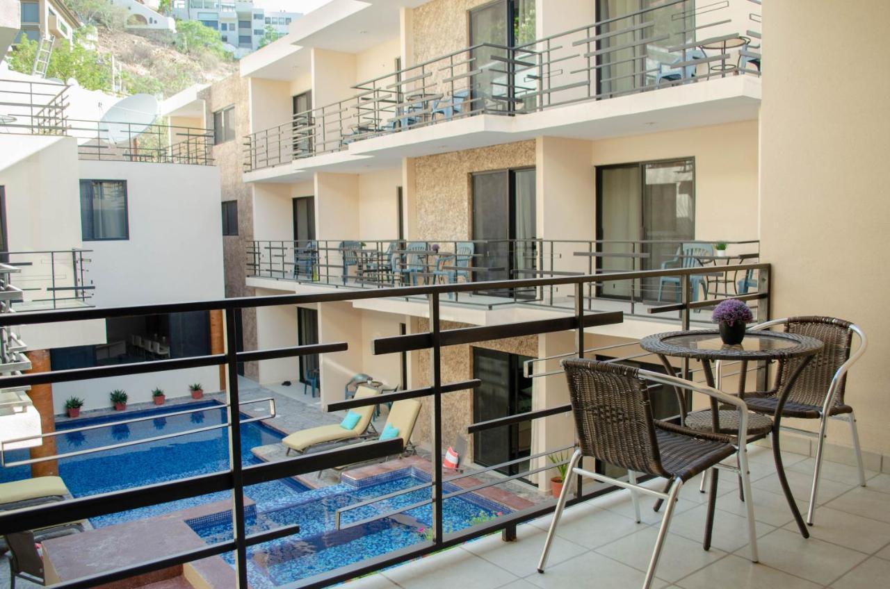 Pedregal Suites - Marina And Downtown กาโบซานลูกัส ภายนอก รูปภาพ