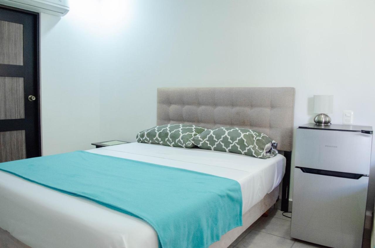 Pedregal Suites - Marina And Downtown กาโบซานลูกัส ภายนอก รูปภาพ